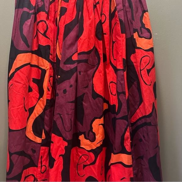 Vibrant Abstract Maxi Skirt in Red and Purple - Picture 4 of 12